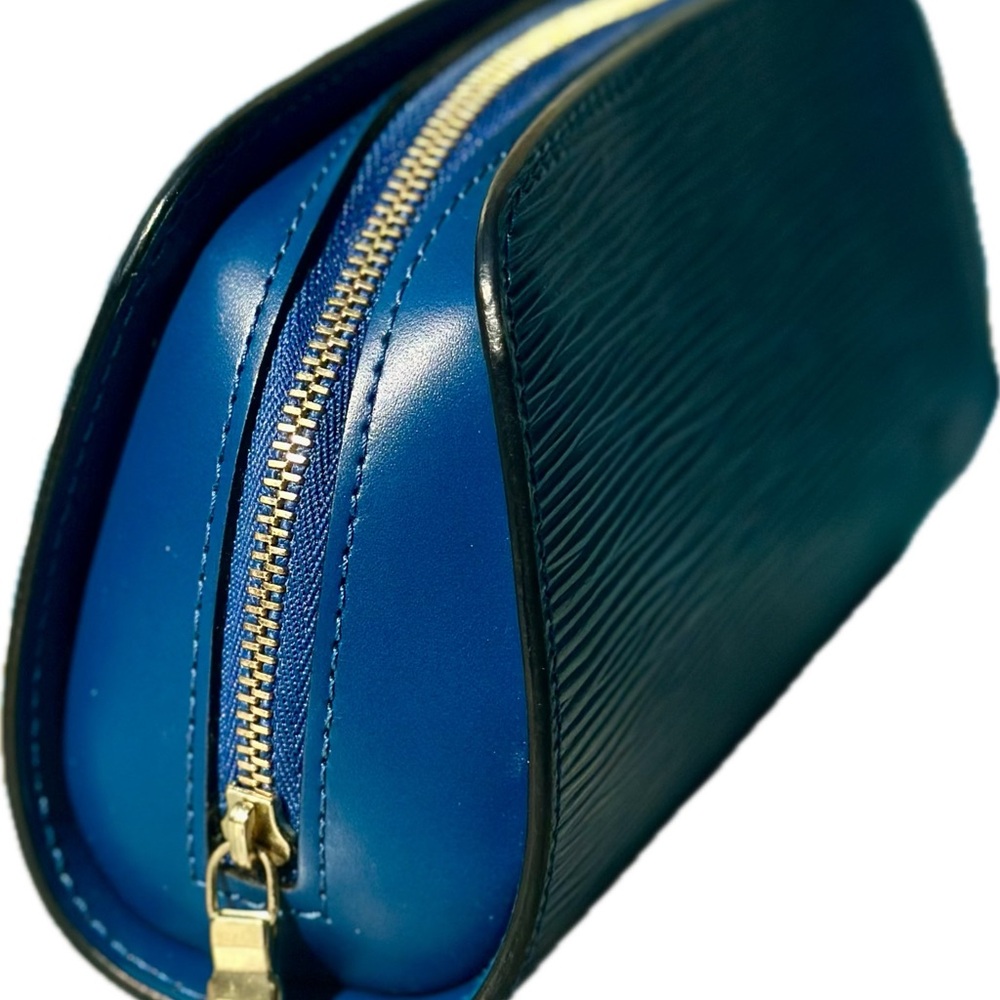 Louis Vuitton Dauphine Epi Toledo Blue Cosmetic Bag - Picture 8 of 11
